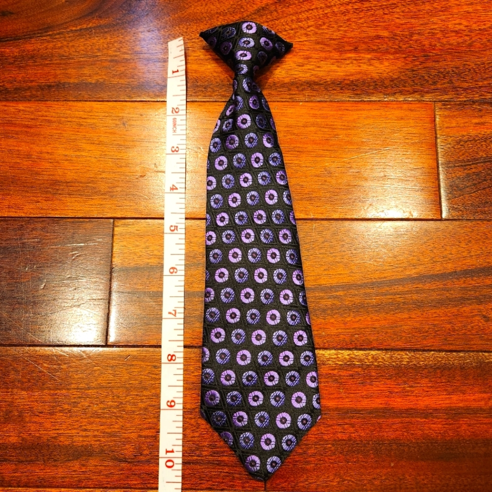 Boys clip on tie